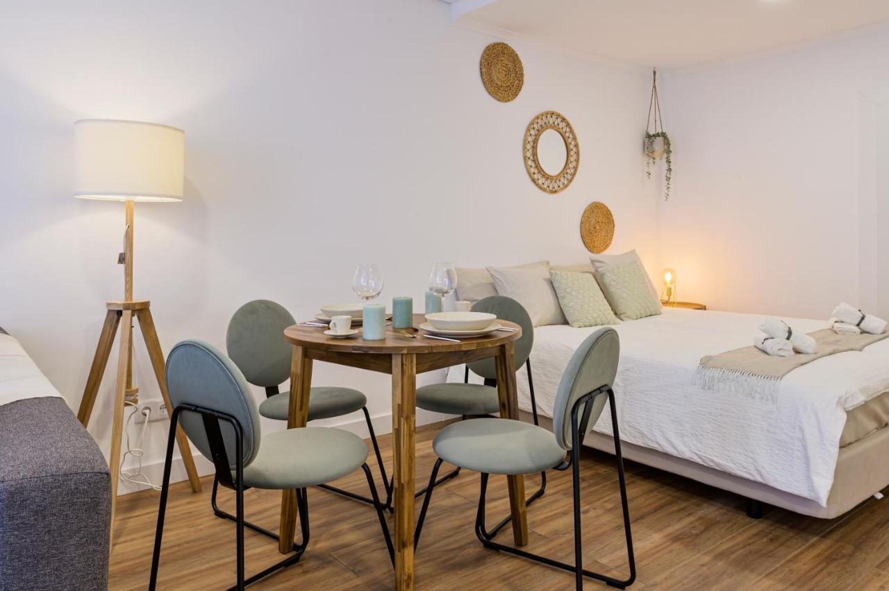 Chalet Marias - Parede Beach Apartments Exterior foto
