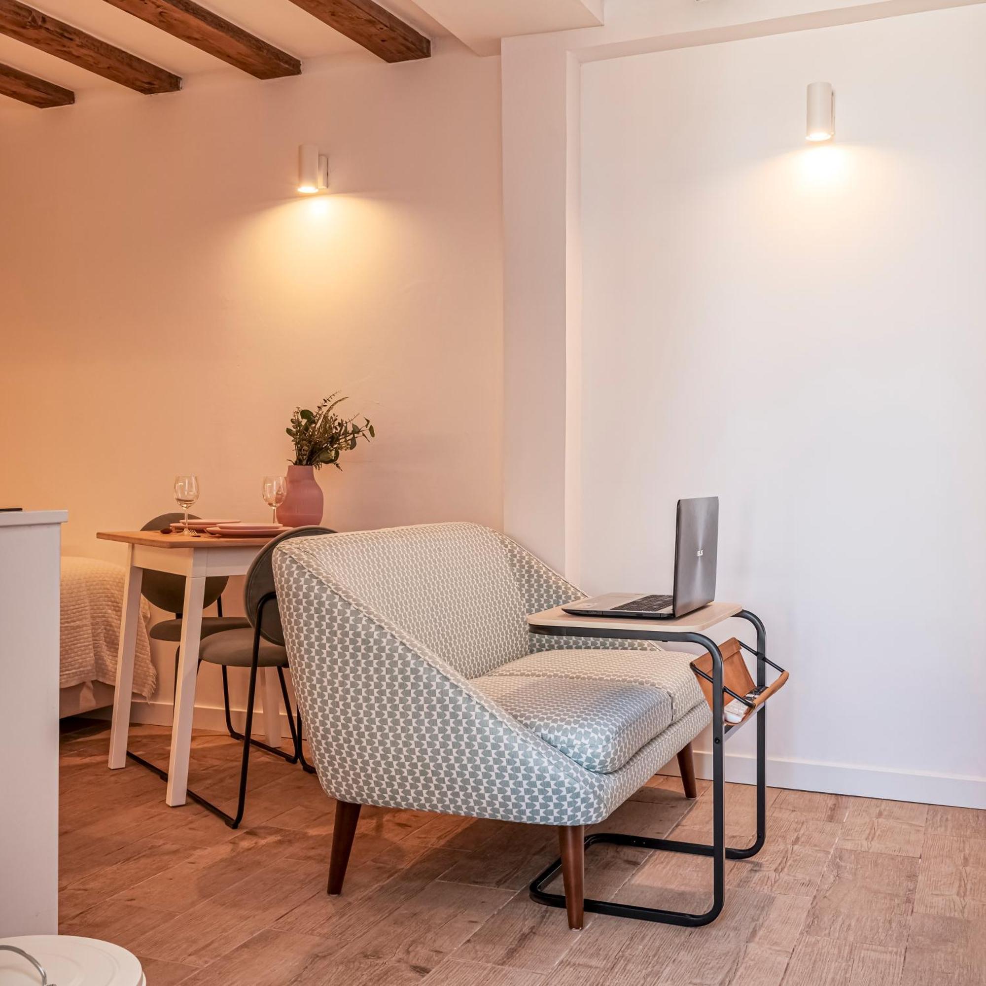Chalet Marias - Parede Beach Apartments Exterior foto